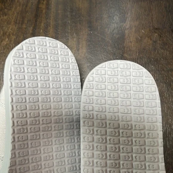 Sanuk gray Canvas Flats - Picture 3 of 6